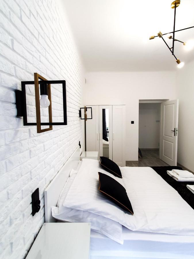 Atma Apartment - Ul. Piwna, Stare Miasto/The Old Town Warsaw Exterior photo